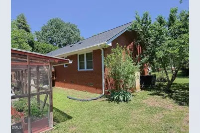 6113 Iris Drive, Raleigh, NC 27612 - Photo 32