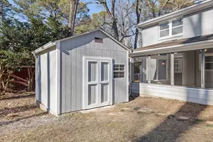 1024 Tanglewood Dr, Cary, NC 27511 - Photo 24