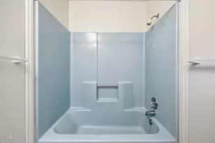 1000 Clarendon St, Durham, NC 27705 - Photo 12
