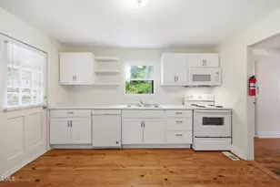 1000 Clarendon St, Durham, NC 27705 - Photo 6