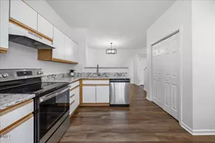 3831 Pin Oak Rd, Raleigh, NC 27604 - Photo 10