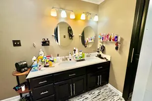 1080 Hedrick Dr, Henderson, NC 27537 - Photo 24