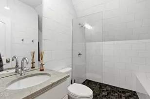 2112 Kipawa St, Raleigh, NC 27607 - Photo 44