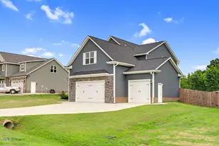 79 Buckhaven Ct, Holly Springs, NC 27540 - Photo 6