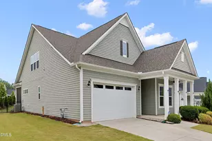 313 Warm Wind Dr, Clayton, NC 27527 - Photo 2