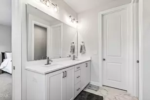 4713 Cypress Tree Ln, Raleigh, NC 27612 - Photo 18