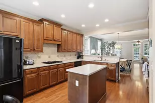 351 Bridgegate Dr, Cary, NC 27519 - Photo 10