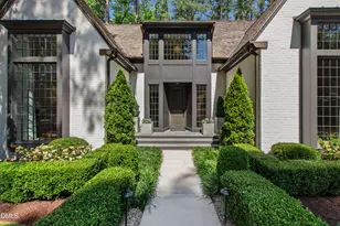 3341 Coleridge Dr, Raleigh, NC 27609 - Photo 10