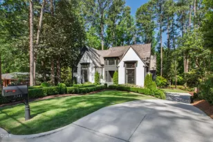 3341 Coleridge Dr, Raleigh, NC 27609 - Photo 8