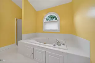 7328 John Hopkins Ct, Raleigh, NC 27616 - Photo 36
