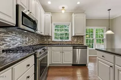 401 Peachtree Point Court #401, Cary, NC 27513 - Photo 18