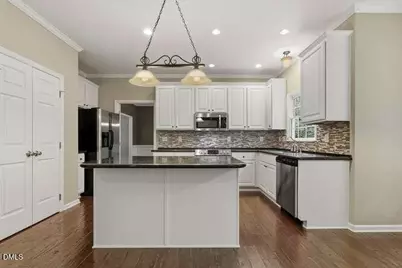 401 Peachtree Point Court #401, Cary, NC 27513 - Photo 14