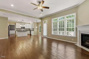 401 Peachtree Point Ct, Cary, NC 27513 - Photo 22