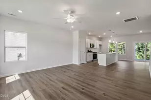 37 Plantation Dr, Youngsville, NC 27596 - Photo 8