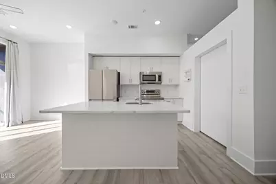 2441 Campus Shore Drive #109-A, Raleigh, NC 27606 - Photo 6