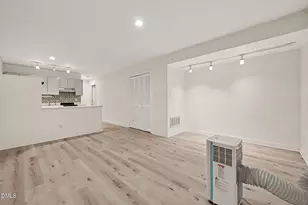 314 Cedarwood Ln, Carrboro, NC 27510 - Photo 14