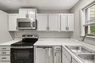 314 Cedarwood Ln, Carrboro, NC 27510 - Photo 6