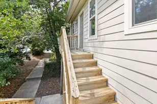 1513 E Franklin St, Chapel Hill, NC 27514 - Photo 6