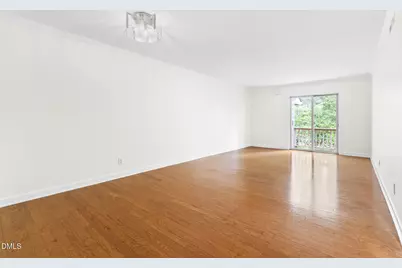 1513 E Franklin Street #Unit 114, Chapel Hill, NC 27514 - Photo 16