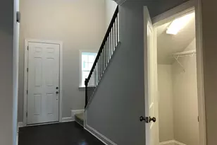 1033 Canyon Shadows Ct, Cary, NC 27519 - Photo 2