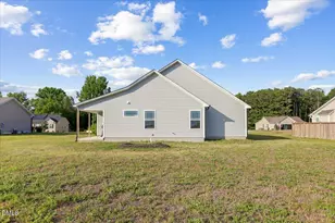 398 Sandcastle Ln, Four Oaks, NC 27524 - Photo 20