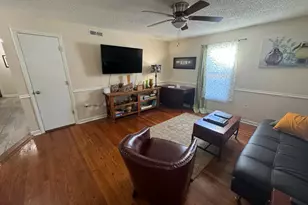 8551 Chapel Hill Rd, Cary, NC 27513 - Photo 6