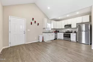 1467 Pollard Ave, Burlington, NC 27217 - Photo 8