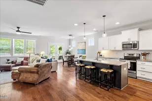 345 Chauncey Circle, Chapel Hill, NC 27516 - Photo 6