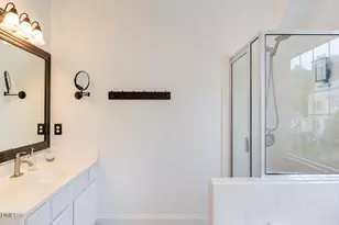 7 Orchid Ct, Durham, NC 27713 - Photo 36