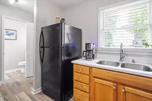 3410 Comstock Rd, Raleigh, NC 27604 - Photo 4