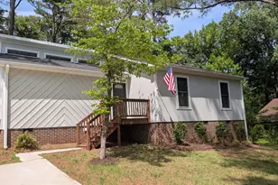 1204 Cedarhurst Dr, Sanford, NC 27332 - Photo 1