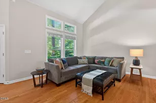 123 Tremont Cir, Chapel Hill, NC 27516 - Photo 6
