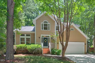 123 Tremont Cir, Chapel Hill, NC 27516 - Photo 2