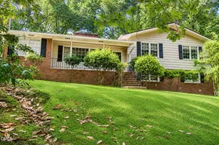 393 Wesley Ct, Chapel Hill, NC 27516 - Photo 2