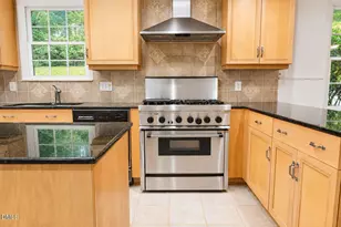 393 Wesley Ct, Chapel Hill, NC 27516 - Photo 12