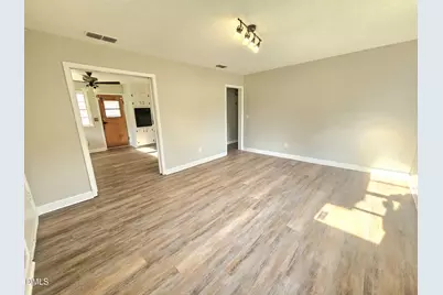 408 Oak Street, Smithfield, NC 27577 - Photo 4
