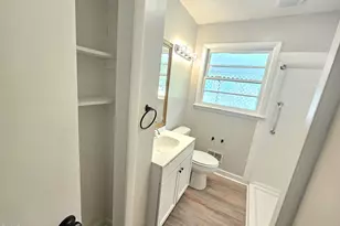408 Oak St, Smithfield, NC 27577 - Photo 14
