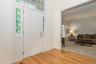 107 Walmsley Ct, Cary, NC 27519 - Photo 6
