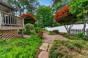 5812 Shamrock Rd, Durham, NC 27713 - Photo 32