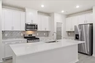1438 Hatteras Rd, Durham, NC 27703 - Photo 8