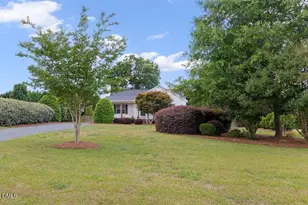 6512 Bridgemont Ln, Willow Springs, NC 27592 - Photo 36