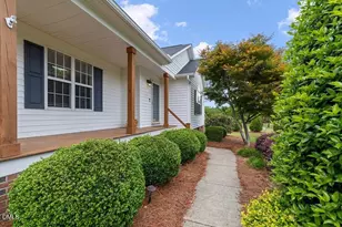 6512 Bridgemont Ln, Willow Springs, NC 27592 - Photo 4