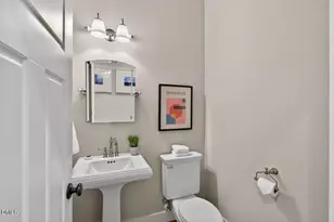 3809 SW Durham Dr, Durham, NC 27707 - Photo 22