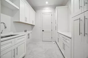 1201 Glendale Dr, Raleigh, NC 27612 - Photo 26