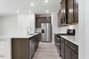1506 Hatteras Rd, Durham, NC 27703 - Photo 14