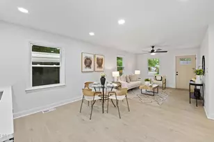 309 Maple St, Cary, NC 27513 - Photo 16