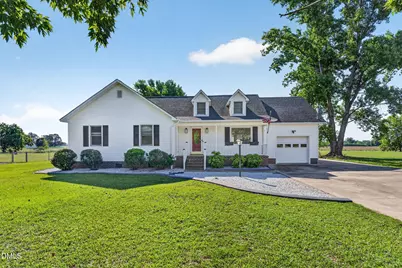 113 Joy Avenue, Pikeville, NC 27863 - Photo 2