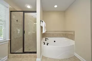 10578 Evergreen Spring Pl, Raleigh, NC 27614 - Photo 28
