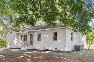 116 S Fitzgerald St, Pine Level, NC 27568 - Photo 2