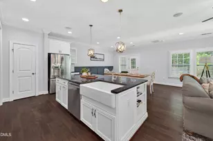 2702 Masonboro Ferry Dr, Apex, NC 27502 - Photo 10
